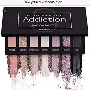 Younique Moonstruck Shadow Palette 3